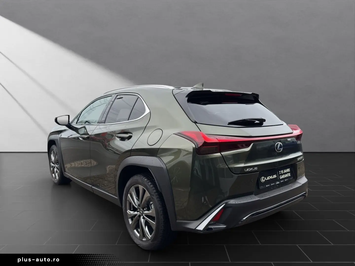 LEXUS UX 250h FSPORT-D 1HD ALLWR CARPLAY  15J-GARANTIE
