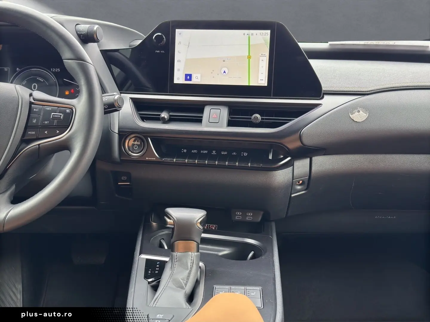 LEXUS UX 250h FSPORT-D 1HD ALLWR CARPLAY  15J-GARANTIE