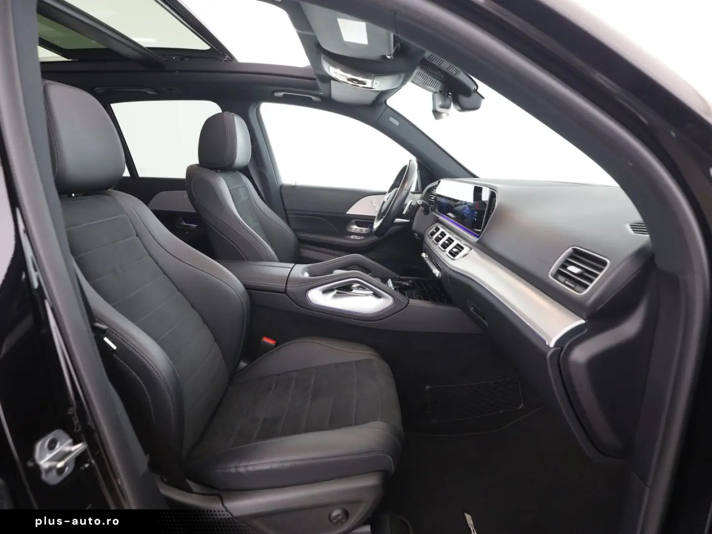 MERCEDES-BENZ GLE 350 d 4M AMG Pano AHK Distronic Burmester