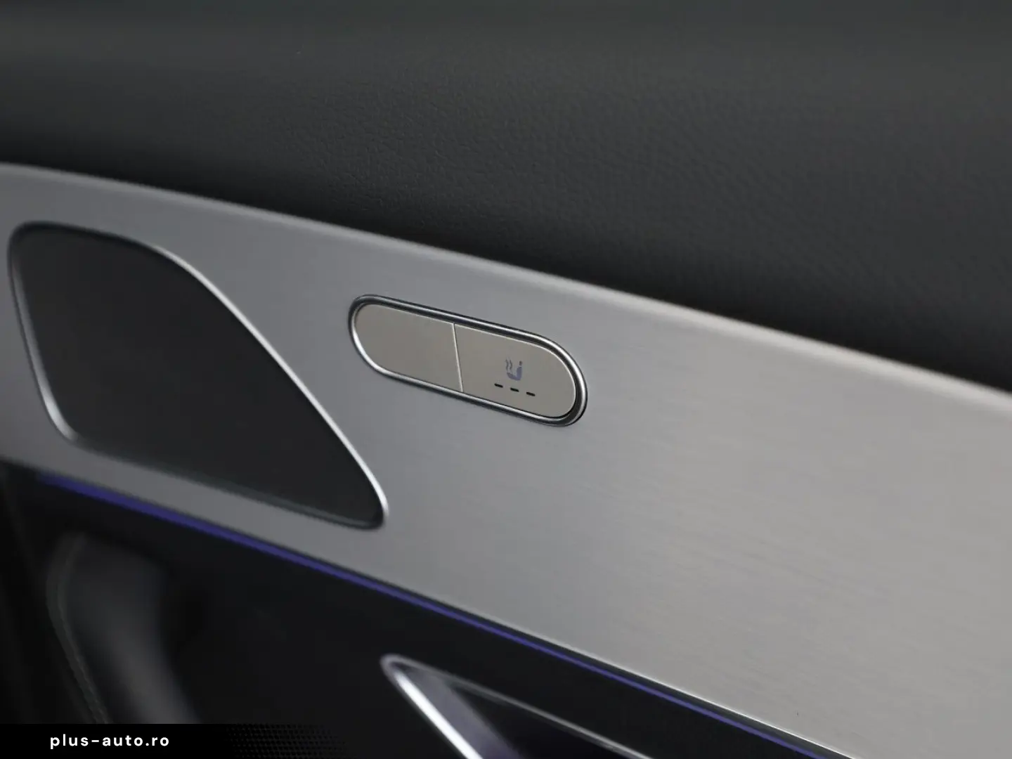 MERCEDES-BENZ GLE 350 d 4M AMG Pano AHK Distronic Burmester