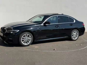 BMW 330i M SPORT LASER LC PROF GSD E SITZE
