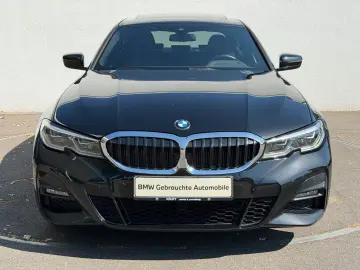 BMW 330i M SPORT LASER LC PROF GSD E SITZE