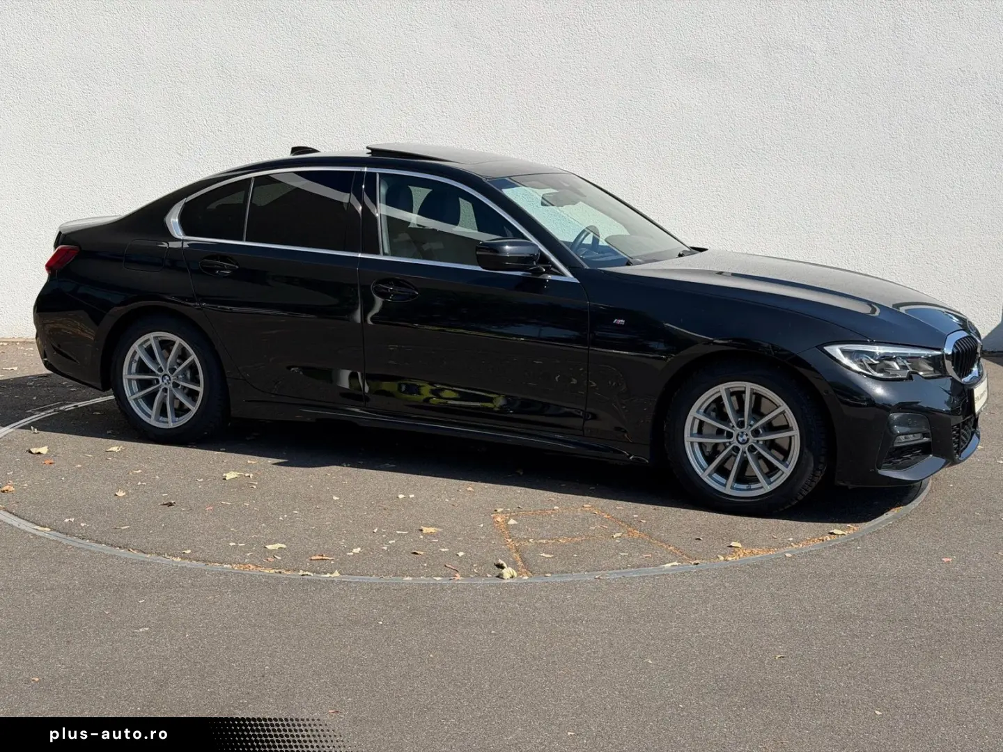 BMW 330i M SPORT LASER LC PROF GSD E SITZE