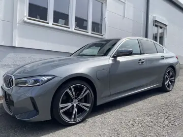 BMW 320 e M Sportpaket 50 Jahre M