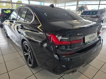 BMW 320 i xDrive Limousine  M Sport Nav PDC Kam