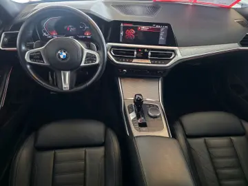 BMW 320 i xDrive Limousine  M Sport Nav PDC Kam