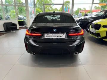BMW 318i Limousine M Sportpaket AHK ACC Glasdach ada