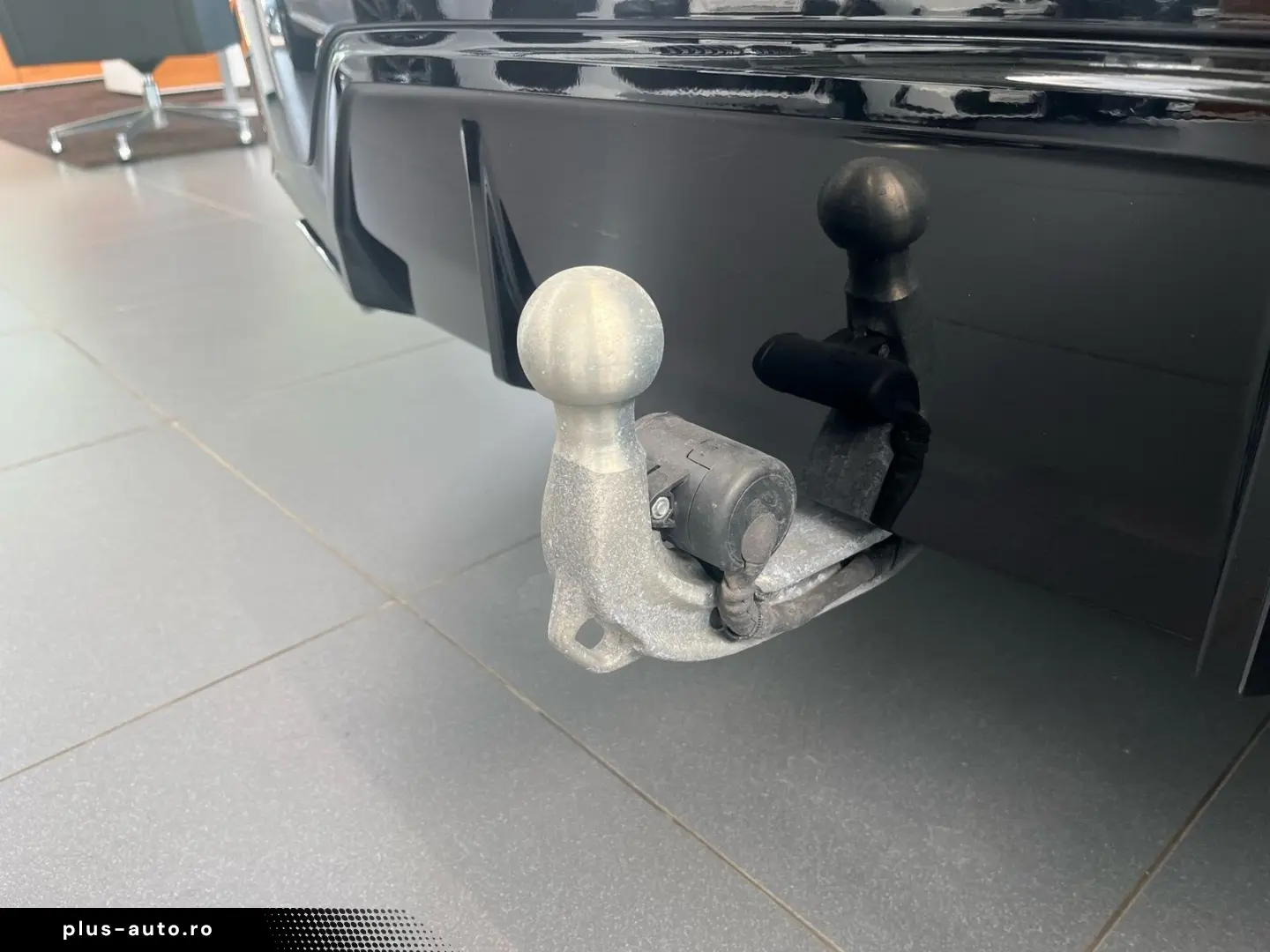 BMW 318i Limousine M Sportpaket AHK ACC Glasdach ada