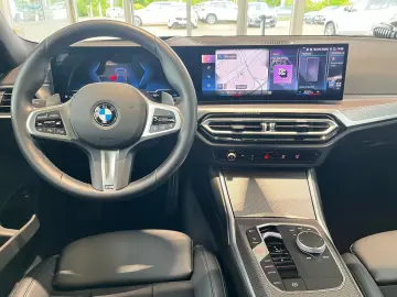 BMW 318i Limousine M Sportpaket AHK ACC Glasdach ada