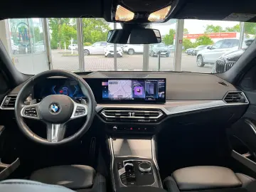 BMW 318i Limousine M Sportpaket AHK ACC Glasdach ada
