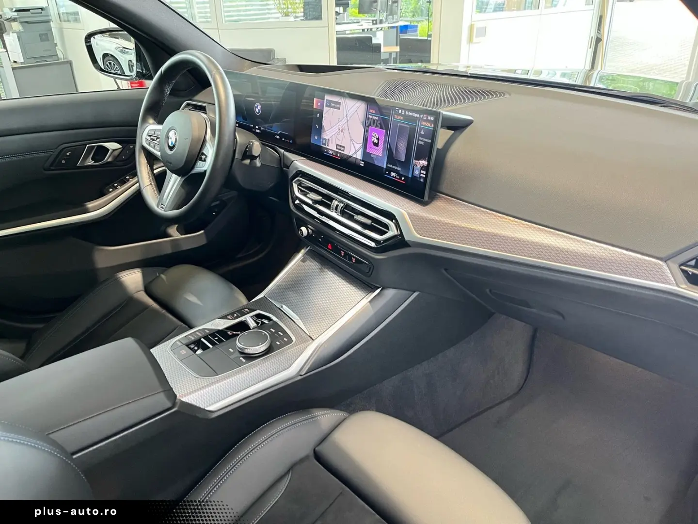 BMW 318i Limousine M Sportpaket AHK ACC Glasdach ada