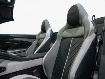 Aston Martin DB12 S Volante