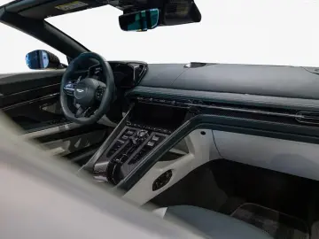Aston Martin DB12 S Volante