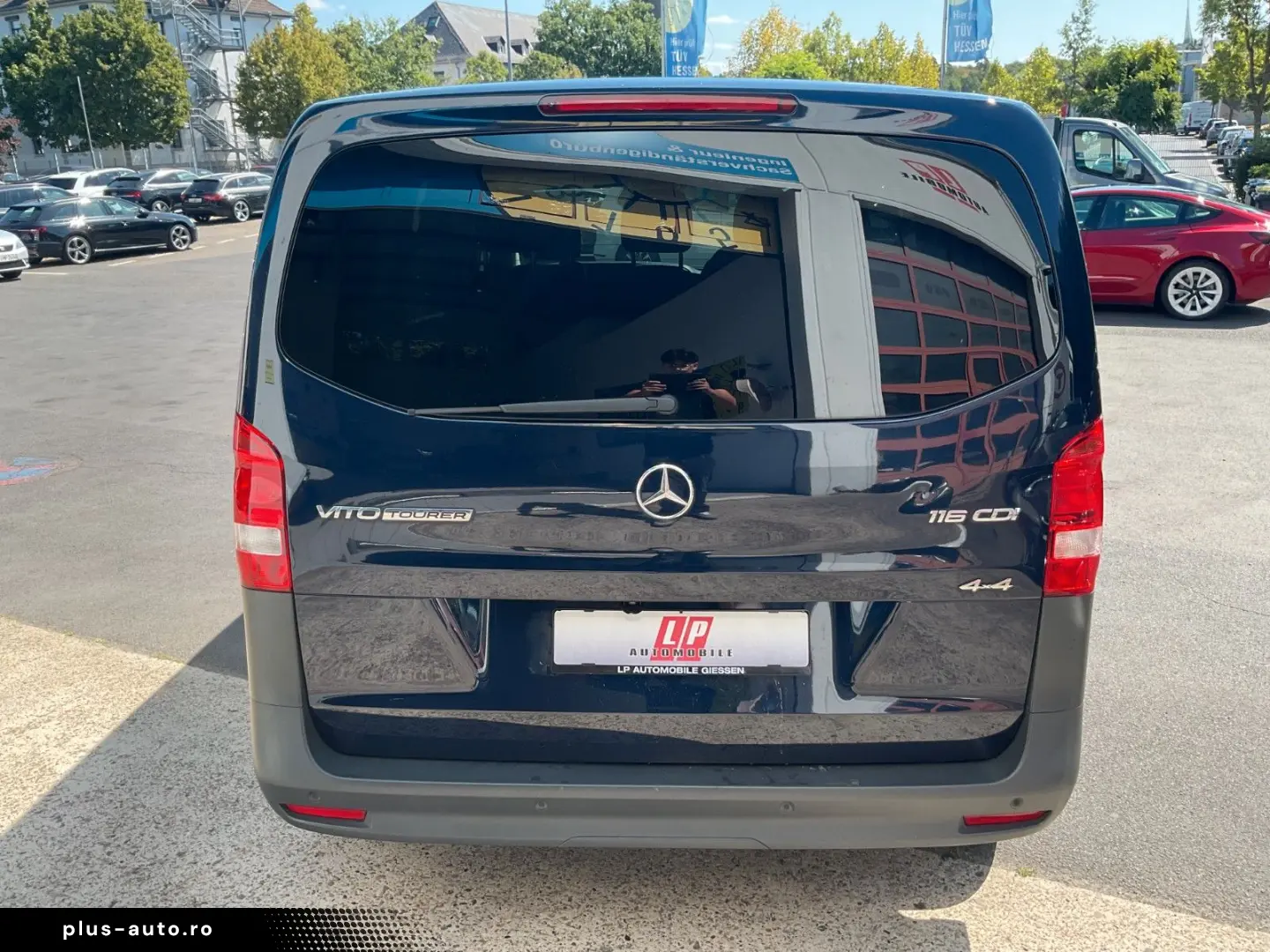 MERCEDES-BENZ Vito Tourer 116 CDI 4x4 AHK 2.5t  8 Sitze