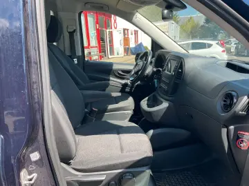 MERCEDES-BENZ Vito Tourer 116 CDI 4x4 AHK 2.5t  8 Sitze