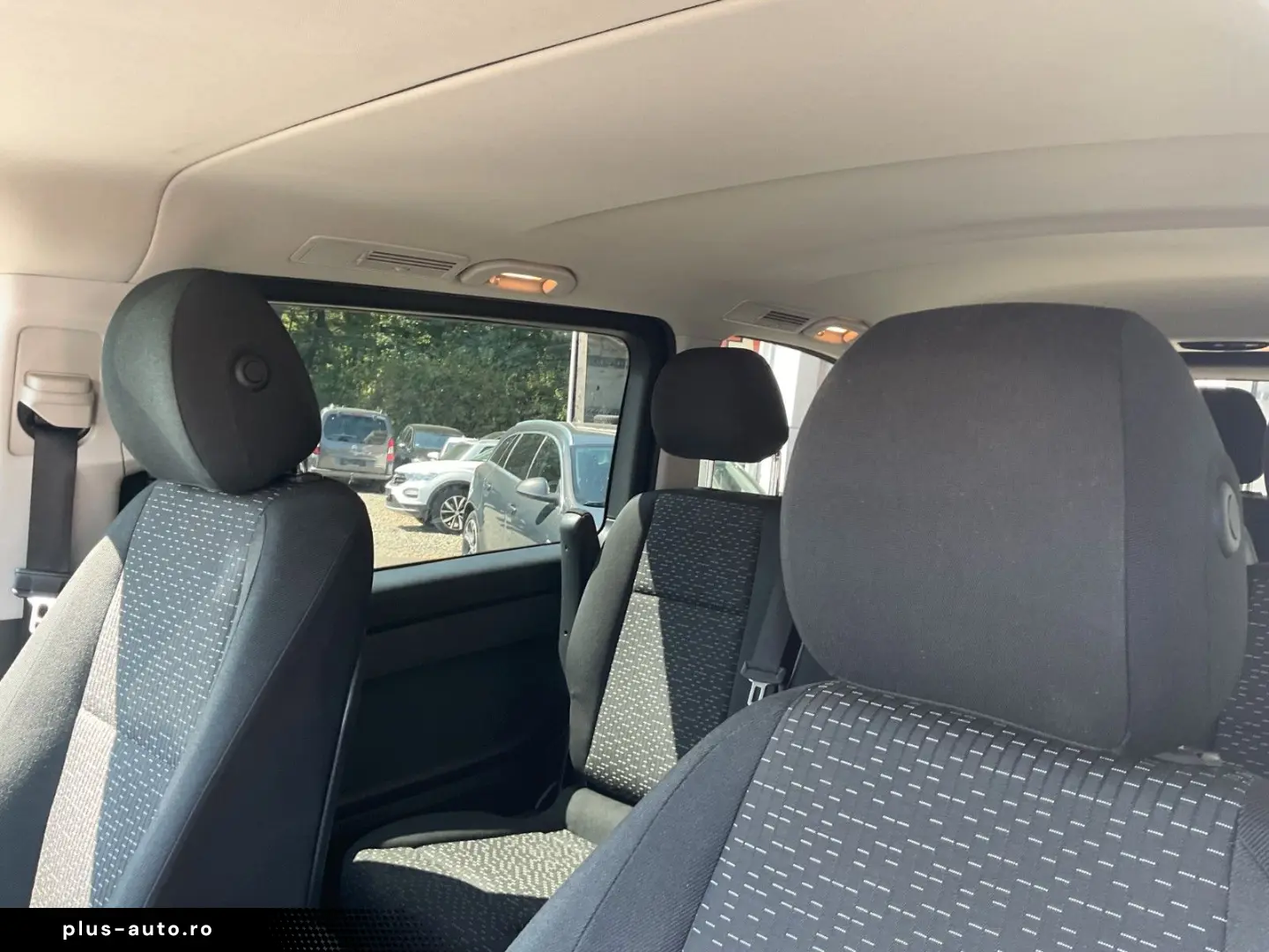 MERCEDES-BENZ Vito Tourer 116 CDI 4x4 AHK 2.5t  8 Sitze