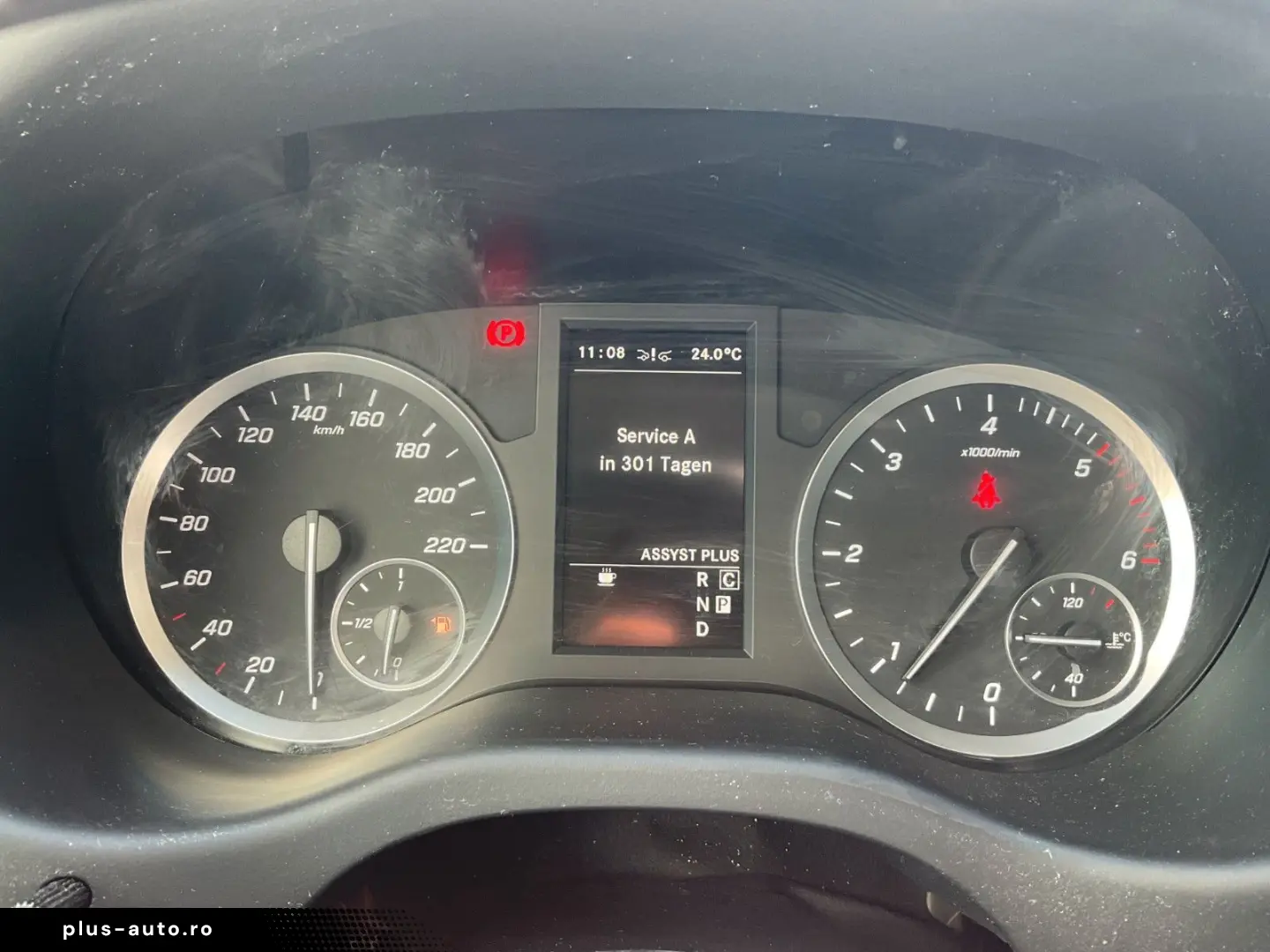 MERCEDES-BENZ Vito Tourer 116 CDI 4x4 AHK 2.5t  8 Sitze