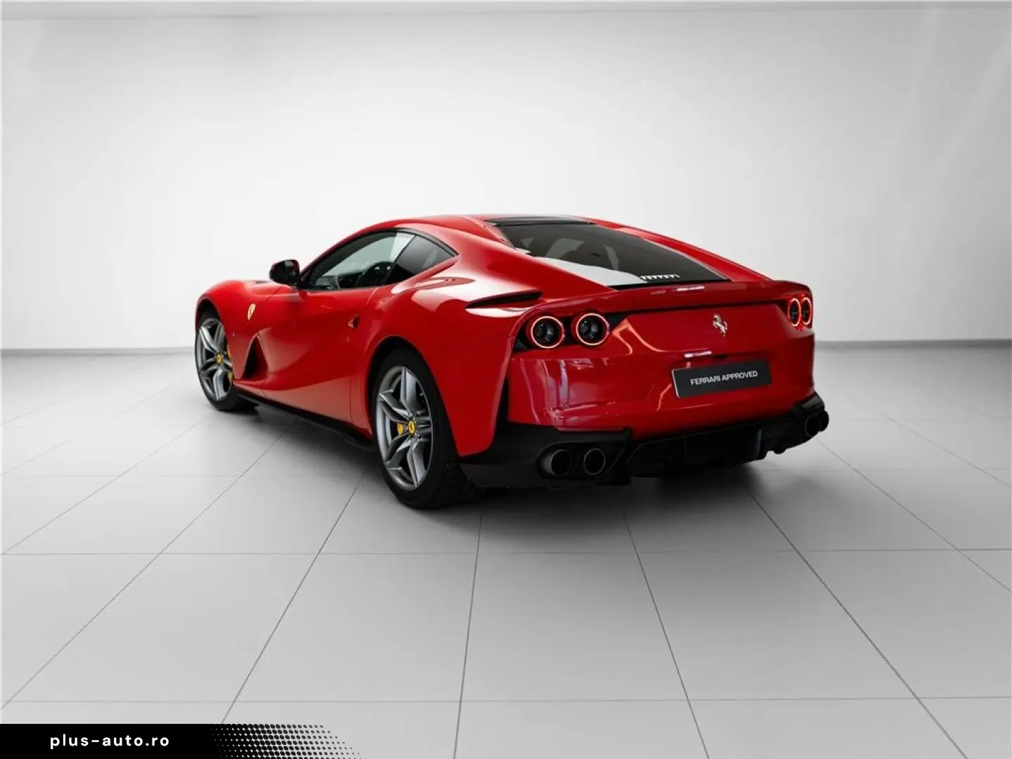 FERRARI 812 6.5 V12 Superfast DCT F1