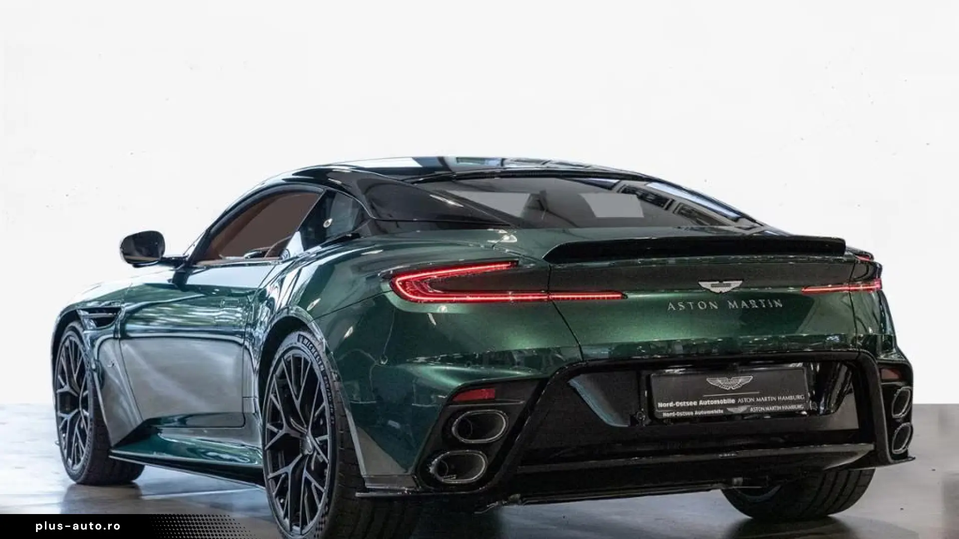 Aston Martin DB12 S Coupe