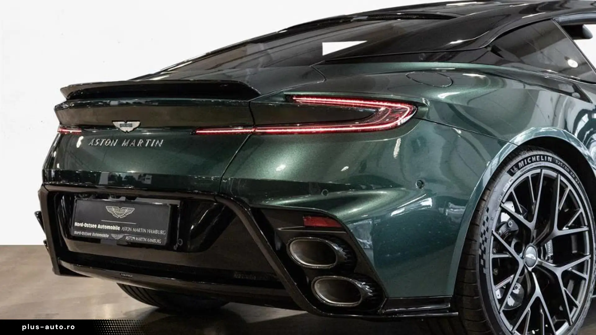 Aston Martin DB12 S Coupe