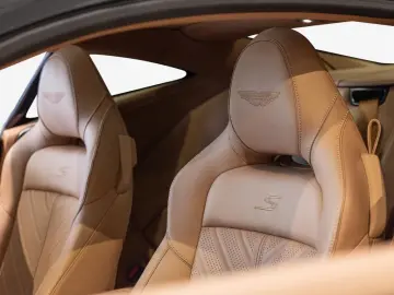 Aston Martin DB12 S Coupe