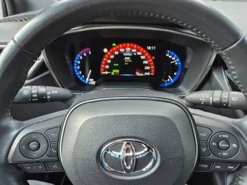 TOYOTA Corolla SW 1.8i   HYBRID   83.898 KM !! 2023 !!