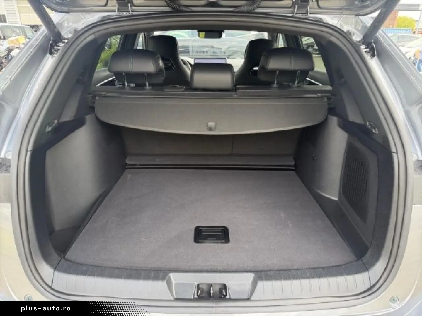 BYD Seal U DM-i PHEV 160 1.5 Boost (160 kW 218 PS)