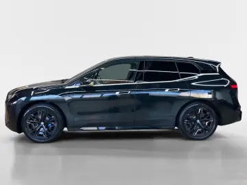 BMW iX xDrive45 M Sport