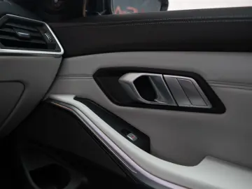 BMW M3 Competition M xDrive Laser HarmanKardon Garantie