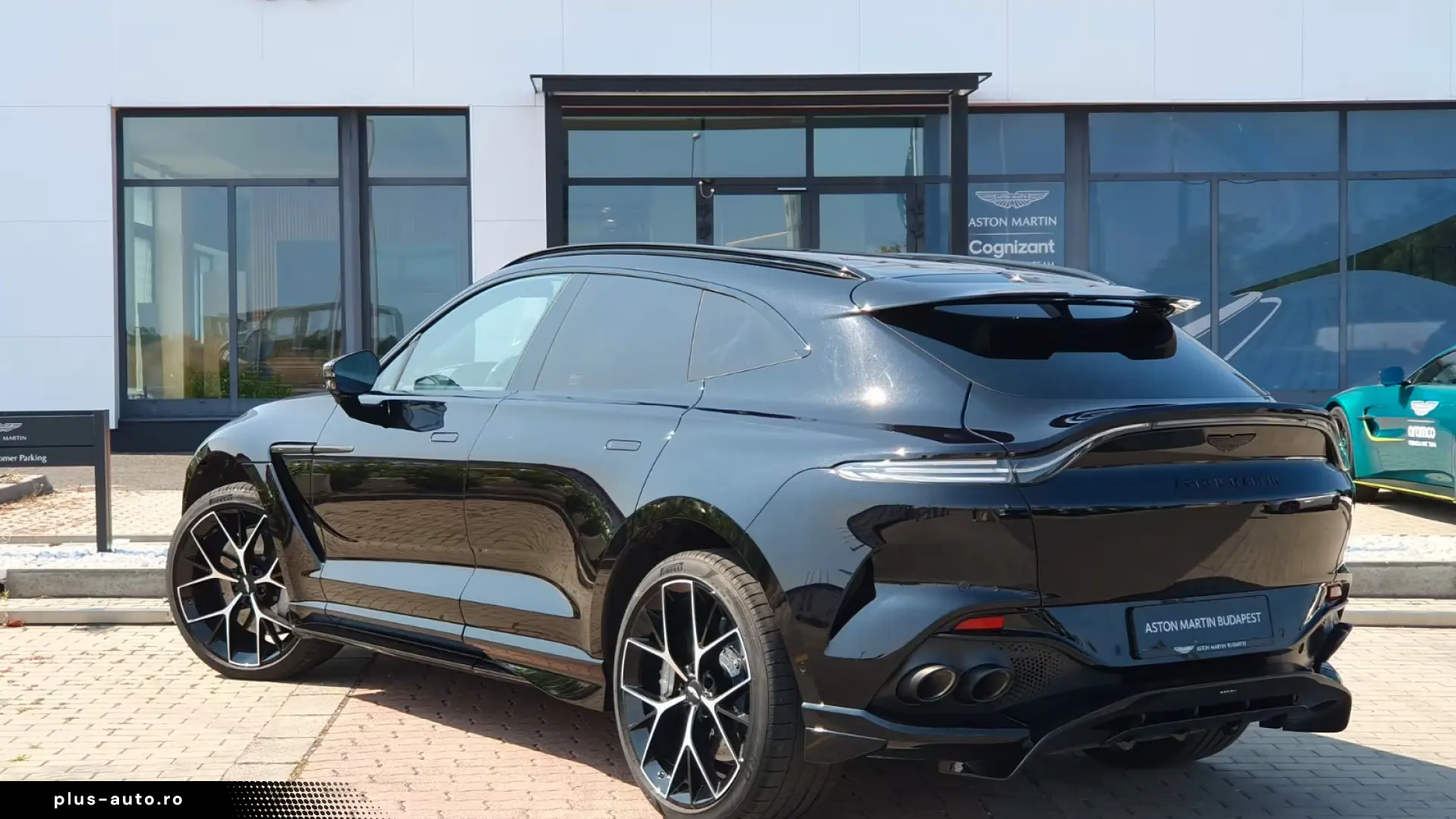 Aston Martin DBX707 MY25 Facelift