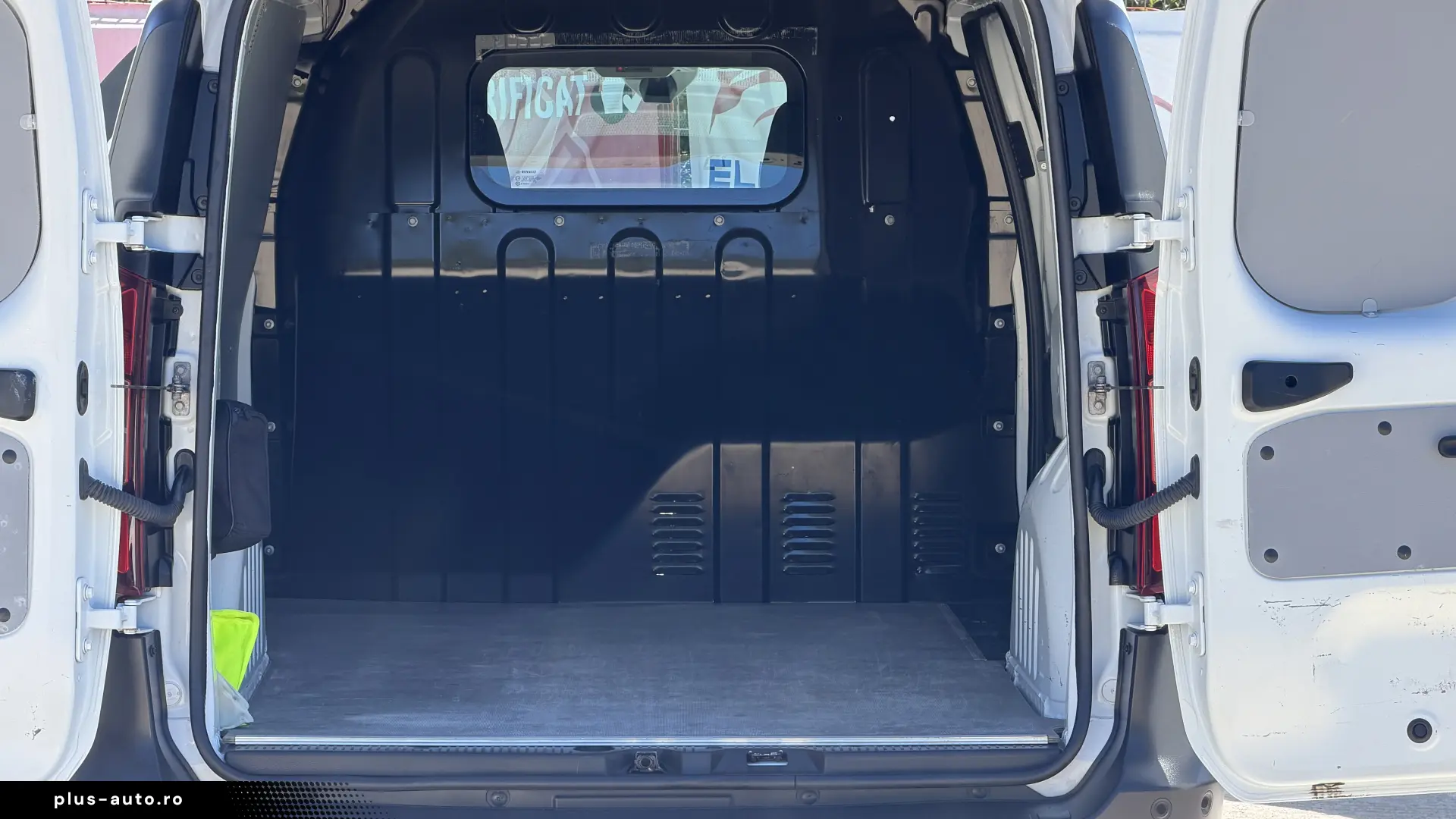 RENAULT EXPRESS  1.5 DCI  95 CP  garantie 12 luni  finantare