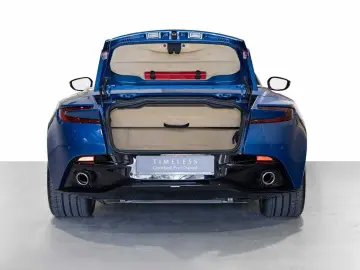 Aston Martin DB11 Volante -Plasma Blue-