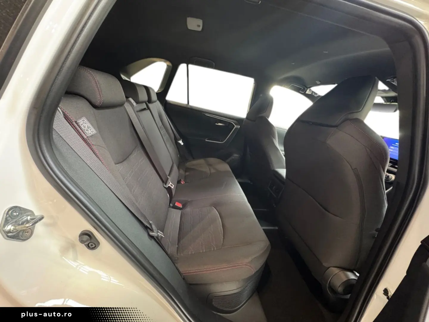 TOYOTA RAV 4 Plug-in-Hybrid Teamplayer