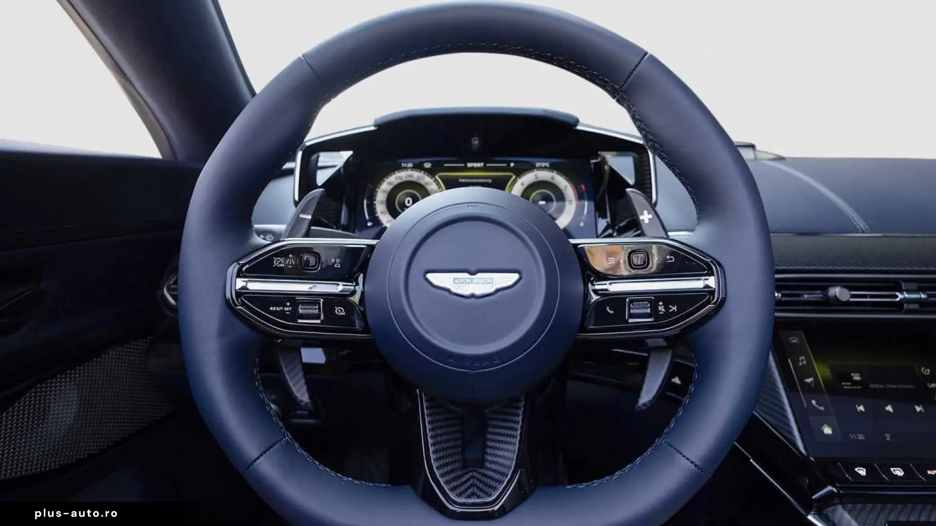 Aston Martin V8 Vantage S Roadster Midnight Blue