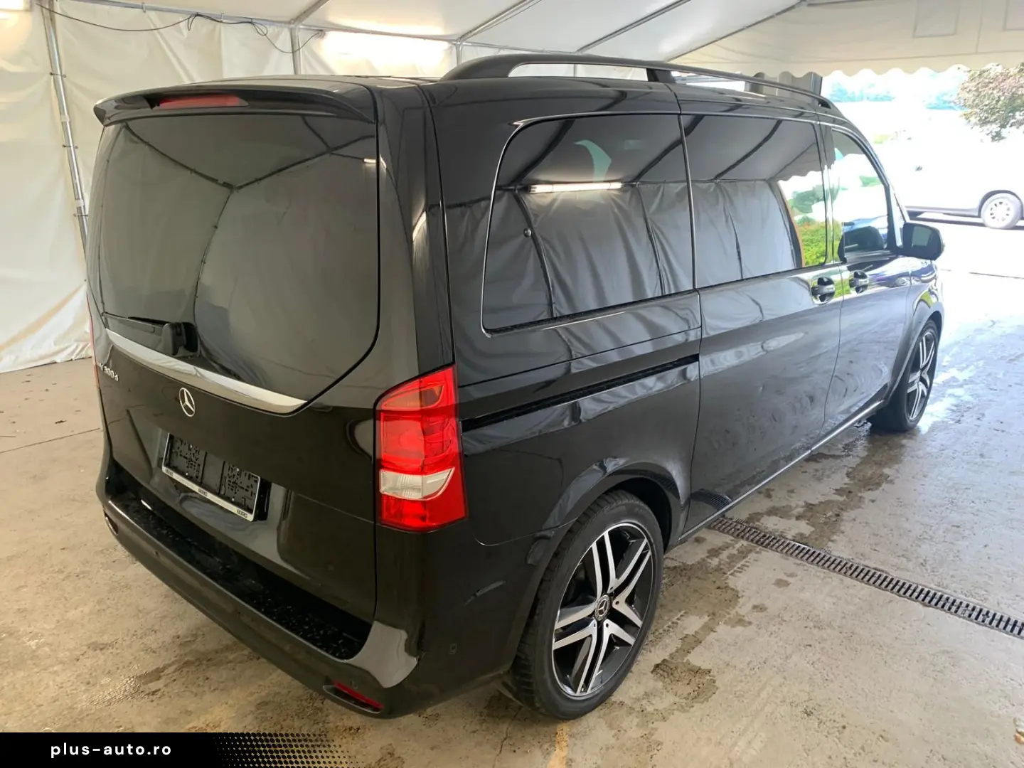 MERCEDES-BENZ V-Class 2022 — imagine 3