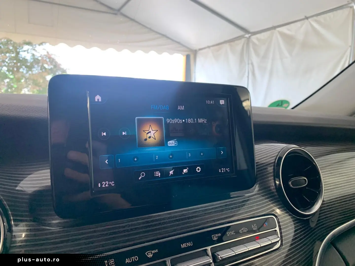 MERCEDES-BENZ V-Class 2022 — imagine 13
