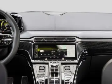 Aston Martin V8 Vantage -Zenith White-