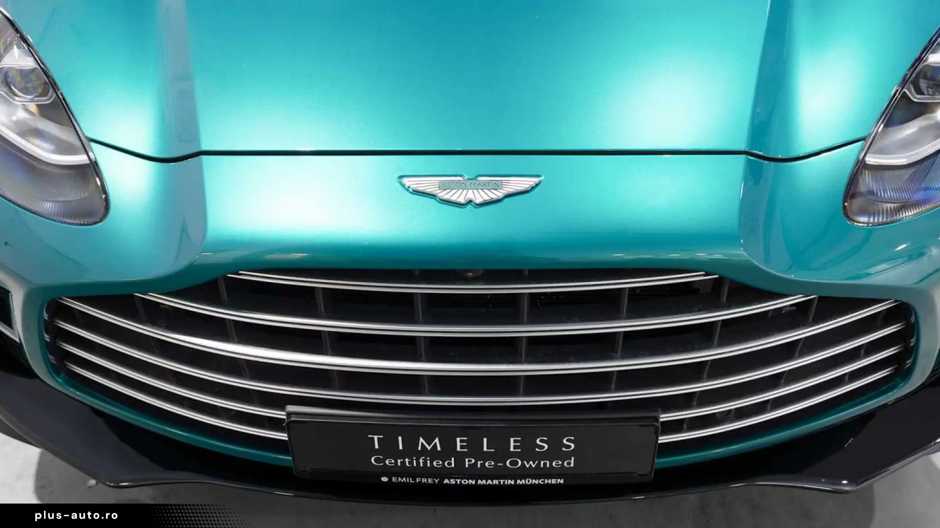 Aston Martin DBX 707 -Podium Green-