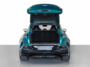 Aston Martin DBX 707 -Podium Green-