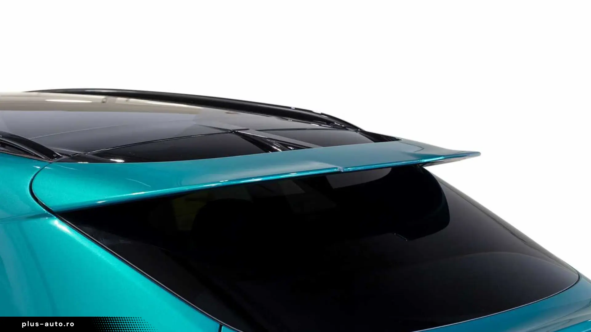 Aston Martin DBX 707 -Podium Green-