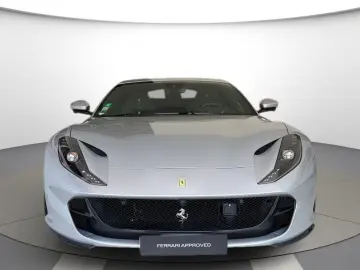 FERRARI 812 Superfast Painted Shields Racing Seats