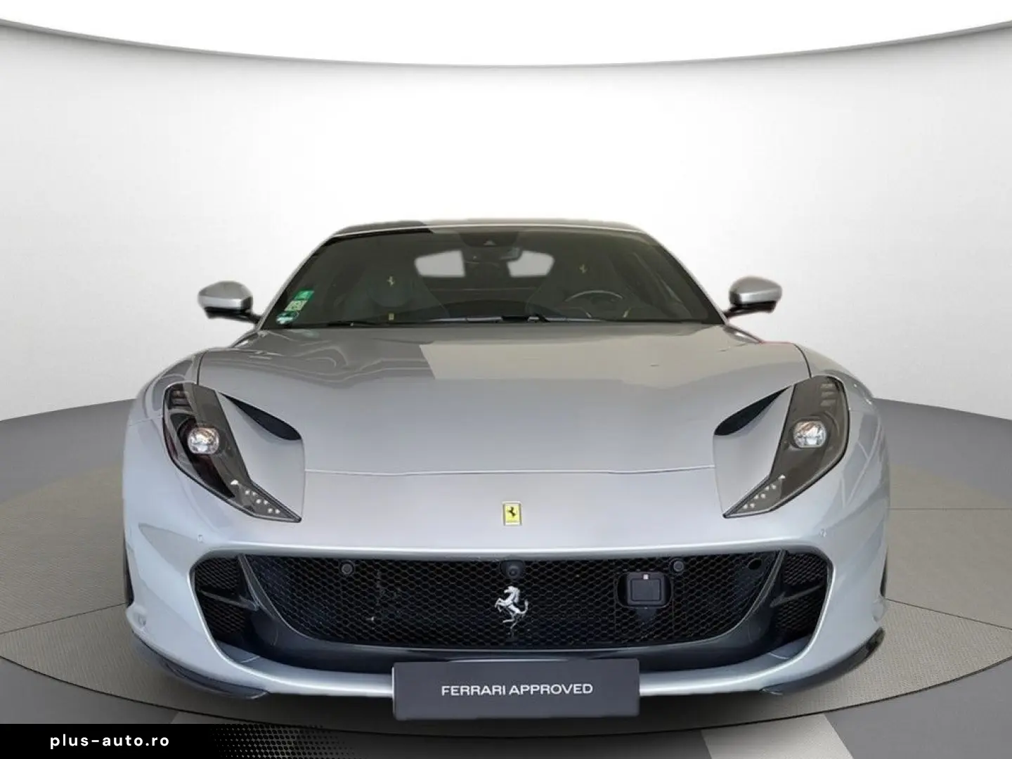 FERRARI 812 Superfast Painted Shields Racing Seats