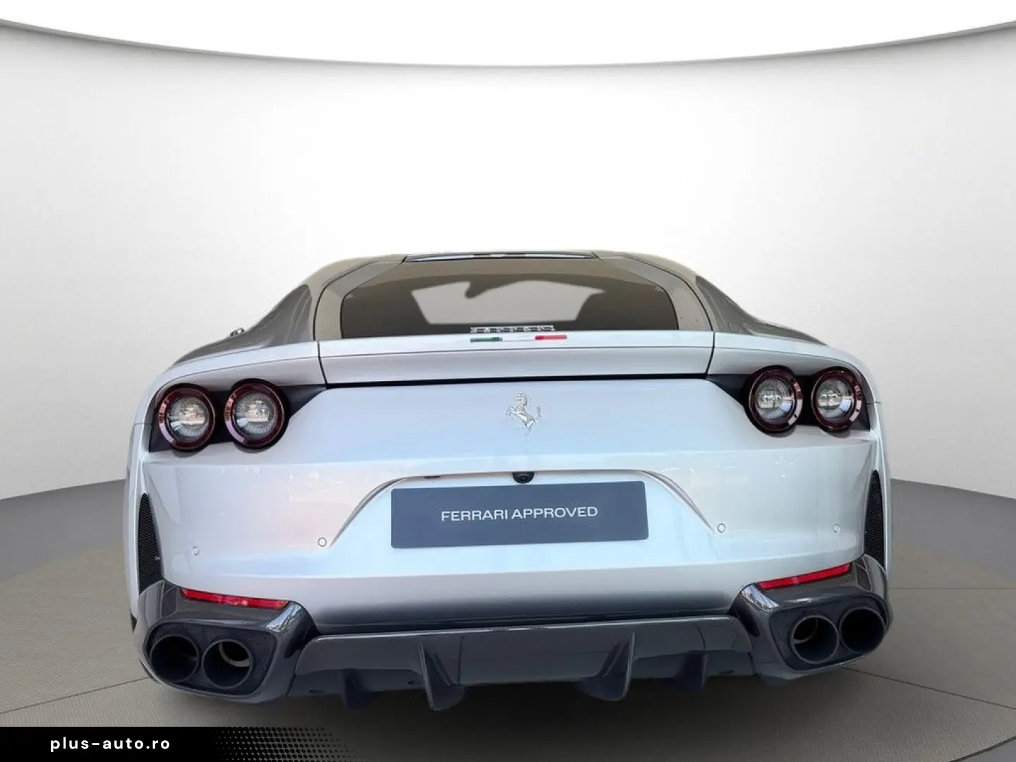 FERRARI 812 Superfast Painted Shields Racing Seats