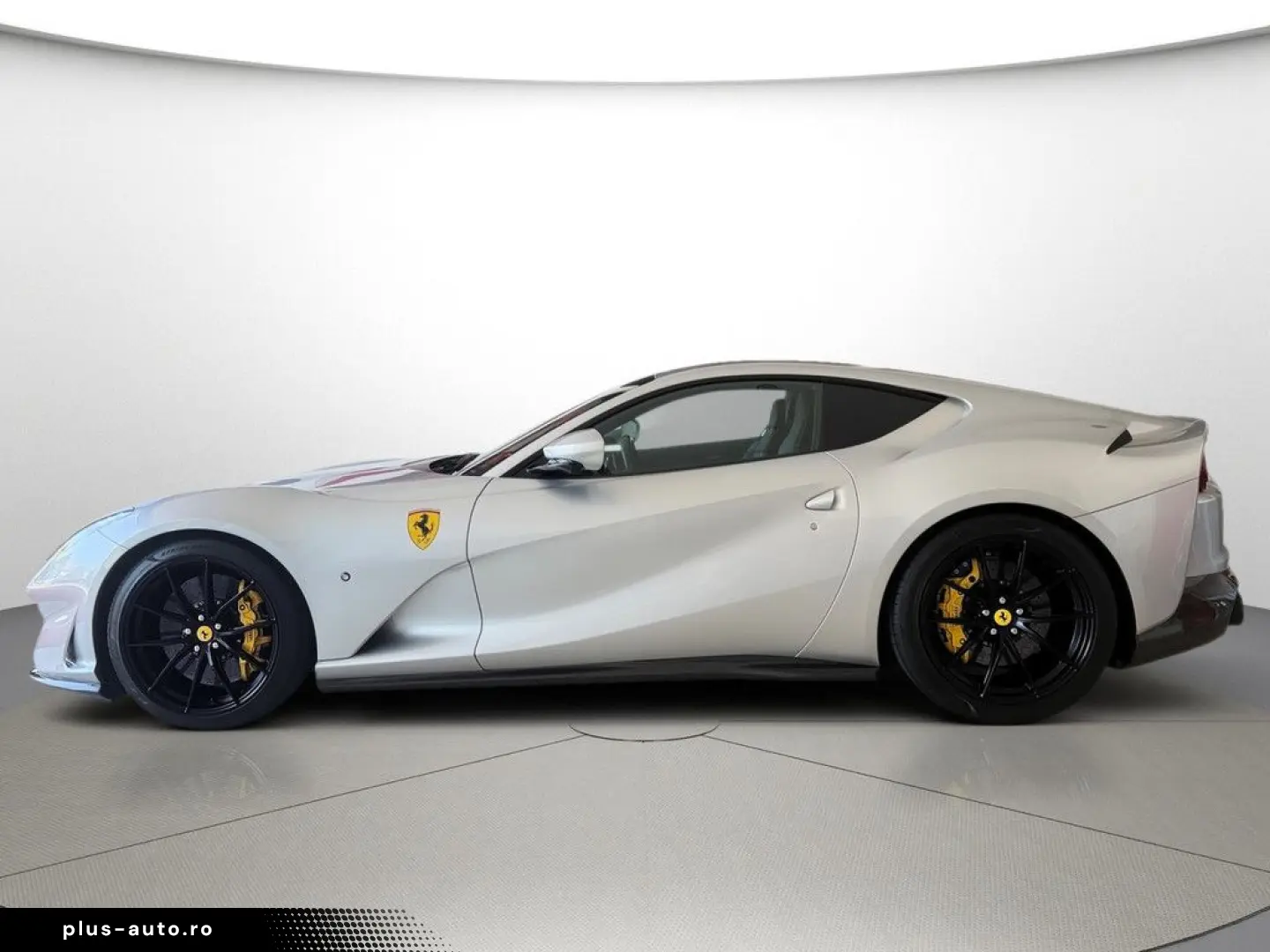 FERRARI 812 Superfast Painted Shields Racing Seats