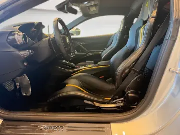 FERRARI 812 Superfast Painted Shields Racing Seats