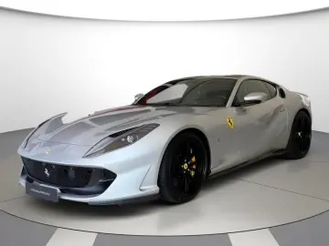 FERRARI 812 Superfast Painted Shields Racing Seats