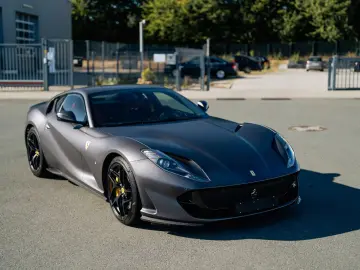 FERRARI 812 Superfast FULL CARBON   PPF