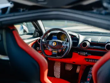FERRARI 812 Superfast FULL CARBON   PPF