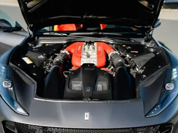 FERRARI 812 Superfast FULL CARBON   PPF