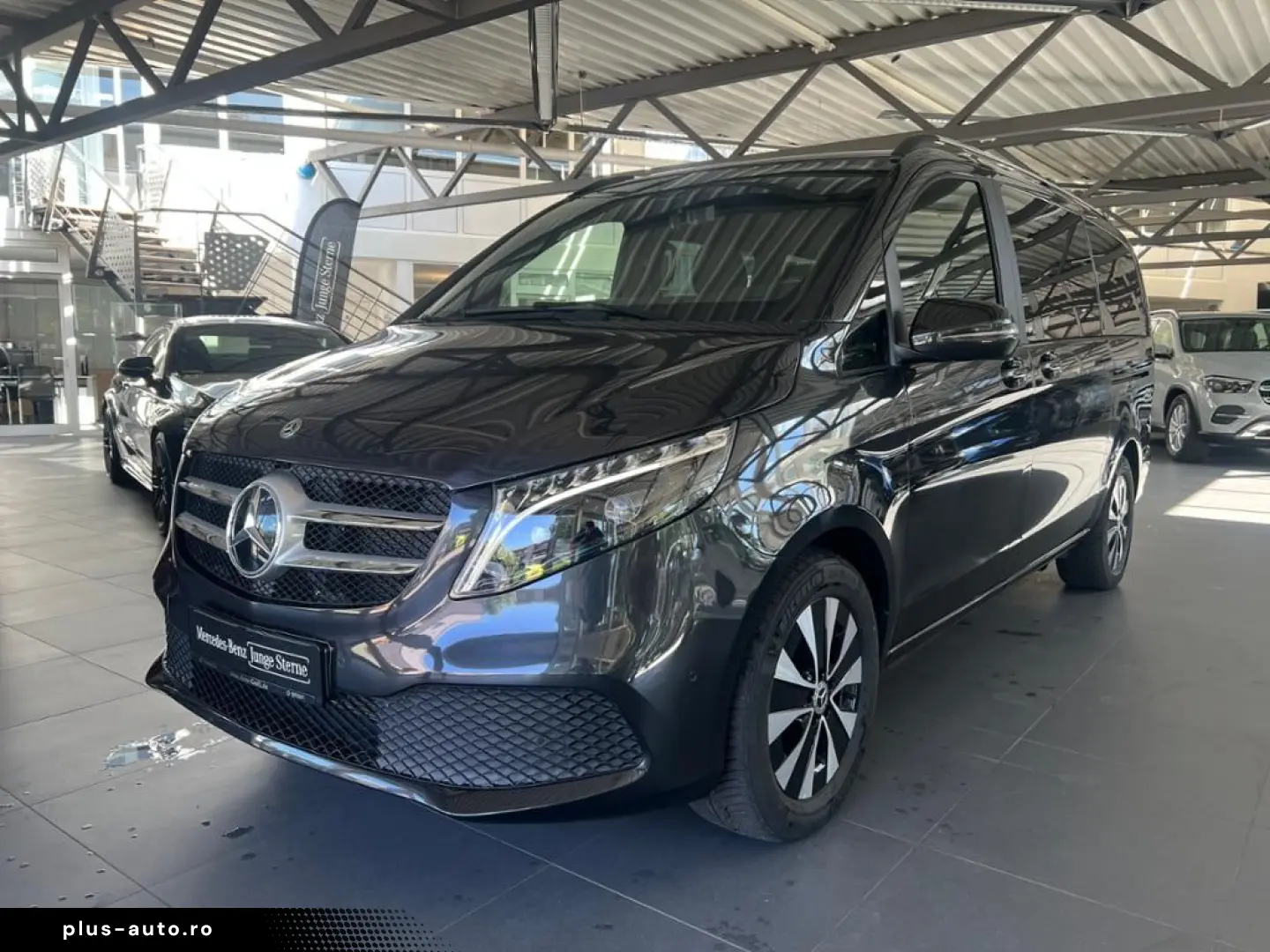 MERCEDES-BENZ V 300 d EditionSport Airmatic Distr 8Sitze